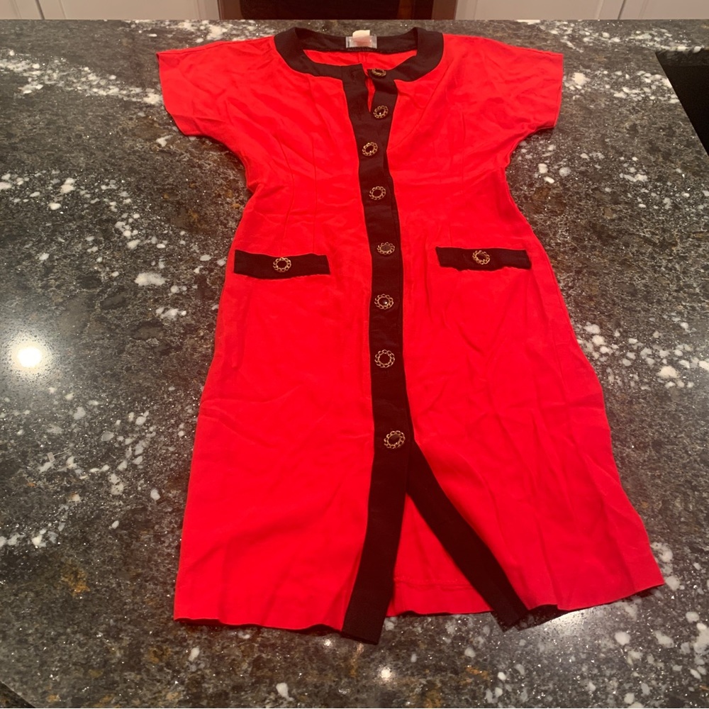 Vintage leal dress short sleeve red button up with pockets